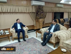 نشست  دکتر صفری سرپرست پردیس های استان گیلان با استاندارگیلان 3