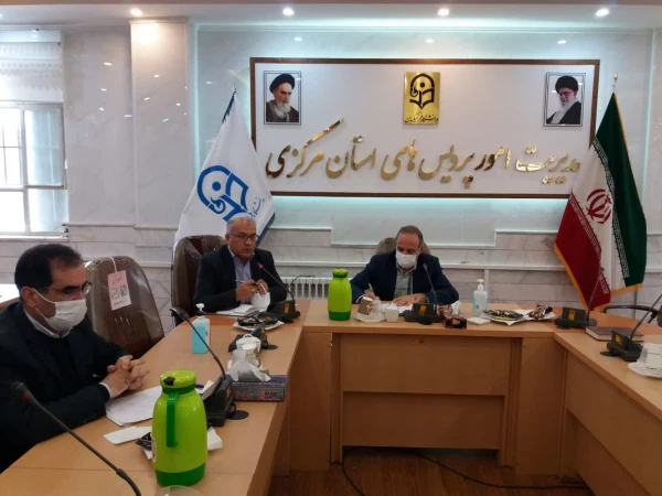 جلسه آموزشی -توجیهی مدیران و معلمان راهنمای مجری درس کارورزی دانشگاه فرهنگیان استان مرکزی در شبکه شاد برگزار شد
 3