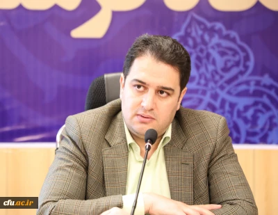 معاون آموزشی و تحصیلات تکمیلی دانشگاه فرهنگیان خبر داد:

بارگذاری 6 برنامه درسی دانشگاه فرهنگیان بر روی سایت وزارت علوم، تحقیقات و فنآوری