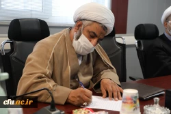 ترویج فرهنگ اقامه نماز، کاهش آسیب های اجتماعی را به دنبال دارد 12