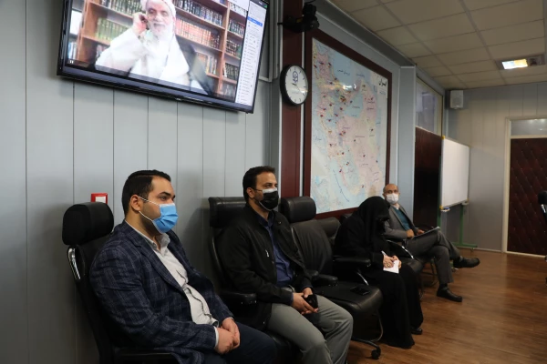 ترویج فرهنگ اقامه نماز، کاهش آسیب های اجتماعی را به دنبال دارد 17