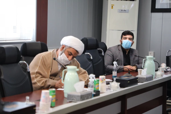 ترویج فرهنگ اقامه نماز، کاهش آسیب های اجتماعی را به دنبال دارد 19