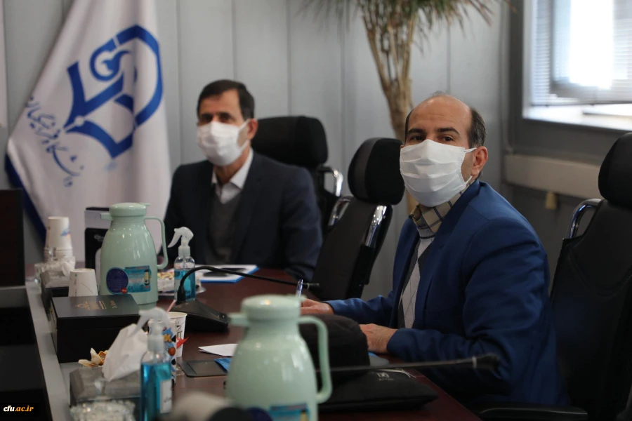 کسب مرجعیت علمی با بهره مندی از تجارب ارزشمند استادان و مدیران سایر دانشگاه ها 4