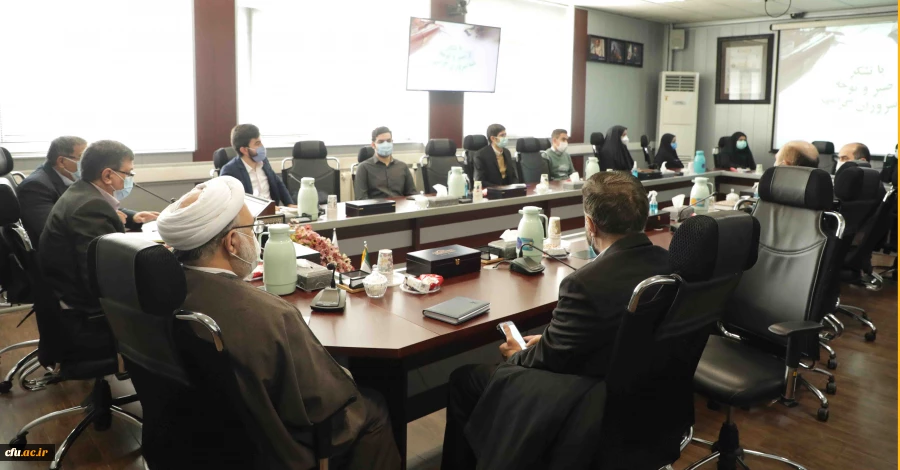 دکتر خنیفر 19