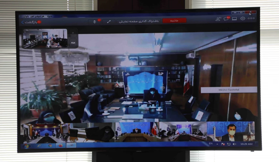 دانشگاه فرهنگیان گلوگاه خروج زنان و مادران آینده ساز کشور است / اهتمام مسئولان به تربیت اقتصادی و آموزش مهارت های هنری دانشجو معلمان دختر ضروری است. 3