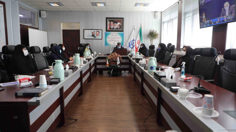 دانشگاه فرهنگیان گلوگاه خروج زنان و مادران آینده ساز کشور است / اهتمام مسئولان به تربیت اقتصادی و آموزش مهارت های هنری دانشجو معلمان دختر ضروری است. 8