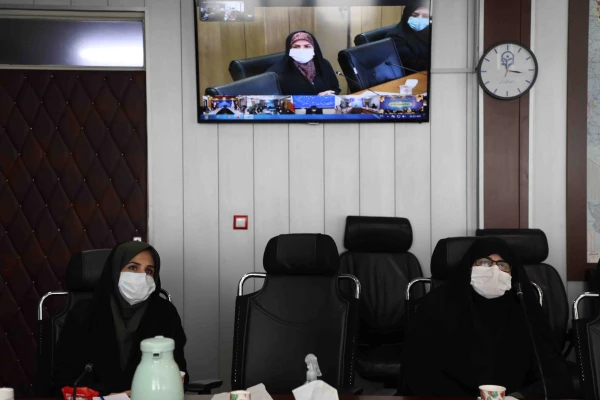 دانشگاه فرهنگیان گلوگاه خروج زنان و مادران آینده ساز کشور است / اهتمام مسئولان به تربیت اقتصادی و آموزش مهارت های هنری دانشجو معلمان دختر ضروری است. 12