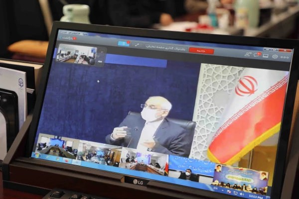 دانشگاه فرهنگیان گلوگاه خروج زنان و مادران آینده ساز کشور است / اهتمام مسئولان به تربیت اقتصادی و آموزش مهارت های هنری دانشجو معلمان دختر ضروری است. 18