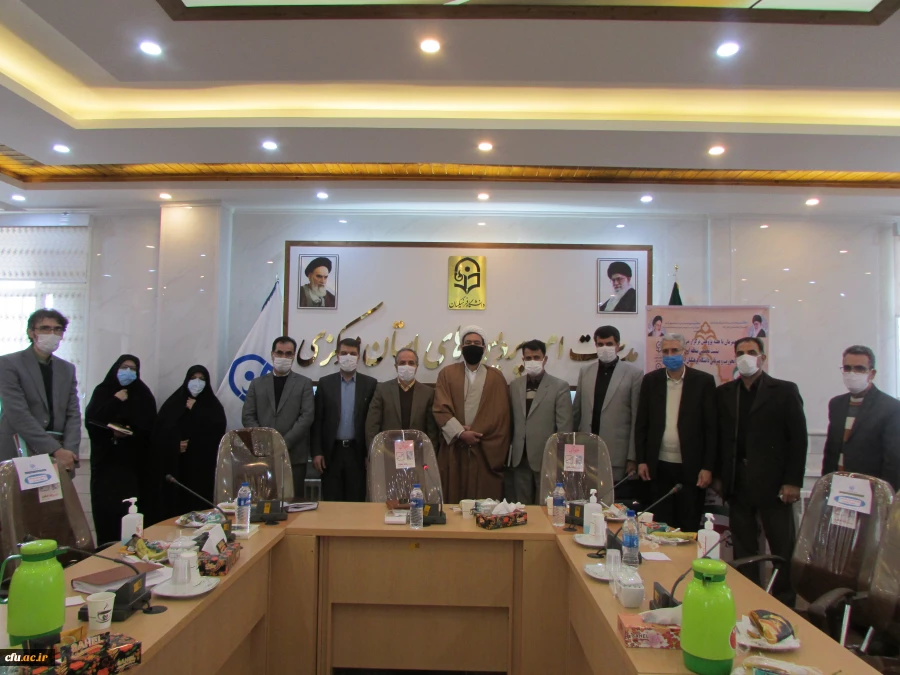 ترویج تربیت معلم یک گفتمان است
 5