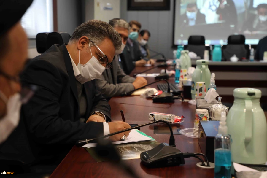 وحدت حوزه و دانشگاه ضامن پیشرفت و تعالی جامعه است 6