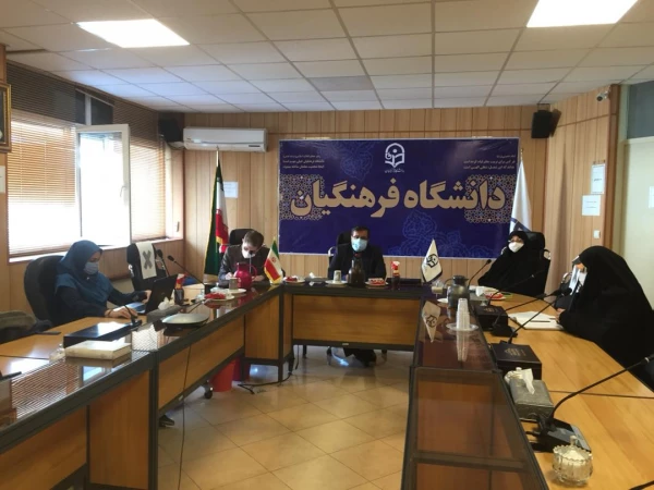 جلسه توجیهی کارشناسان دانشجویی جهت برگزاری چهارمین انتخابات شورای مرکزی کانون های دانشجویی همیاران بهداشت و سلامت جسم و روان 5