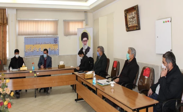 دیدار رییس بسیج اساتید دانشگاه فرهنگیان کشور با نماینده مقام معظم رهبری و سپاه صاحب الامر (عج) در استان قزوین 8