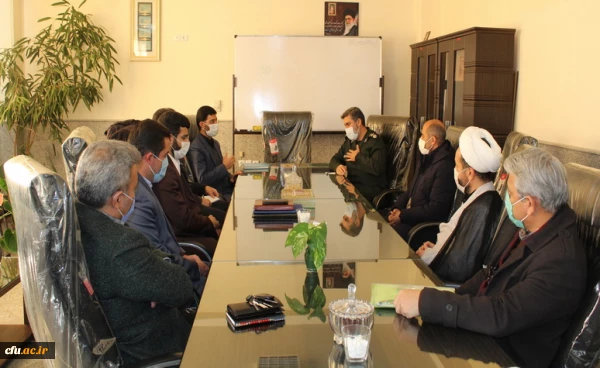 دیدار رییس بسیج اساتید دانشگاه فرهنگیان کشور با نماینده مقام معظم رهبری و سپاه صاحب الامر (عج) در استان قزوین 9