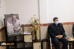 نماینده ولی فقیه در استان و امام جمعه کرمان توجه به ابعاد تربیتی و پرورشی دانش آموزان باید از دغدغه های اصلی دانشگاه فرهنگیان در تربیت معلم باشد. 4