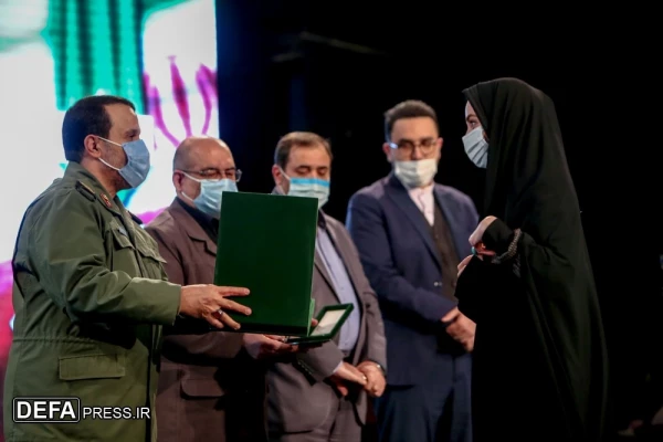 کسب نشان سلیمانی توسط یکی از همکاران دانشگاه فرهنگیان در جشنواره نشان سلیمان 7