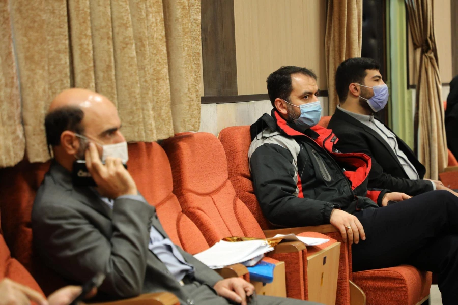 پژوهشگری با پرسشگری اتفاق می افتد 10