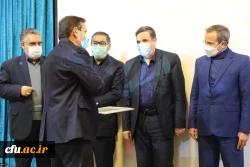 اعلام برگزیدگان کشوری پنجمین جشنواره علمی - پژوهشی دانشجو معلمان (پویش) و برگزیدگان بیست و یکمین نمایشگاه ملی دستاوردهای پژوهشی، فنآوری و فن بازار
 11