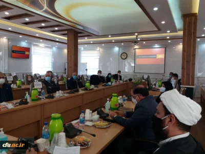 دهمین جلسه هیات امنای دانشگاه فرهنگیان استان مرکزی برگزار شد