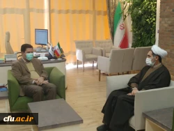 در دیداررئیس دانشگاه فرهنگیان استان با شهردار کرمان
شهردار کرمان از تهیه نخستین برنامه پنج ساله شهرداری کرمان با همکاری جامعه دانشگاهی خبر داد 2