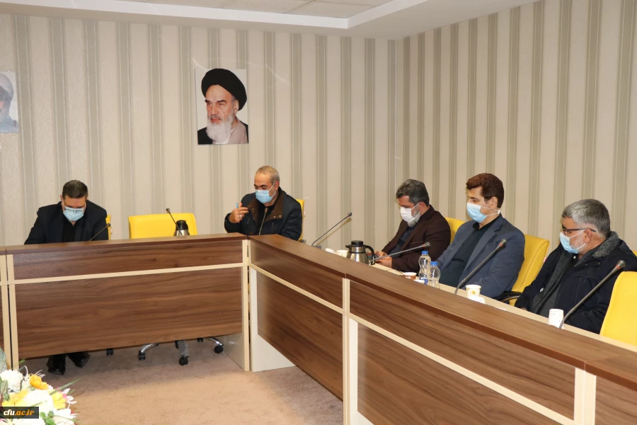 نشست صمیمی هیئت رئیسه دانشگاه فرهنگیان استان آذربایجان شرقی با دکتر خنیفر 10