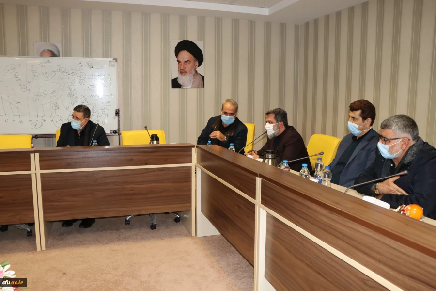 نشست صمیمی هیئت رئیسه دانشگاه فرهنگیان استان آذربایجان شرقی با دکتر خنیفر 12