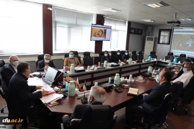 جلسه بررسی برنامه درسی تربیت معلم چند مهارتی 