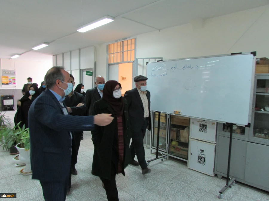 بازدید معاون برنامه ریزی و امور مشارکت های مردمی سازمان نوسازی مدارس کشور از پردیس حضرت زینب کبری اراک 8