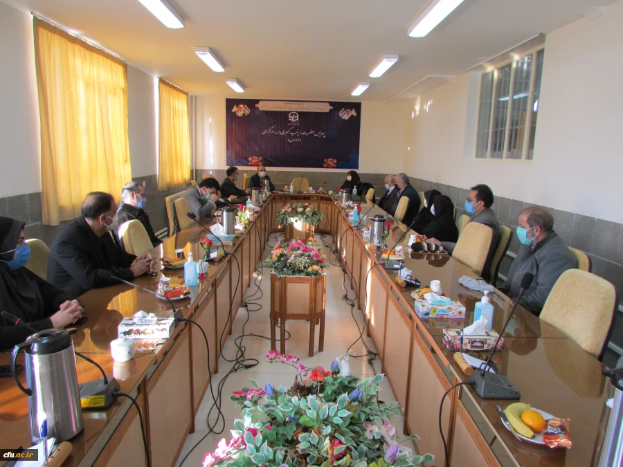 بازدید معاون برنامه ریزی و امور مشارکت های مردمی سازمان نوسازی مدارس کشور از پردیس حضرت زینب کبری اراک 10