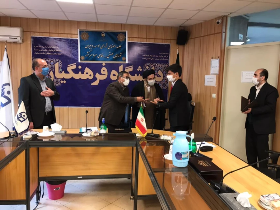 صدای شوراهای صنفی صدای جامعه دانشگاه فرهنگیان است 5