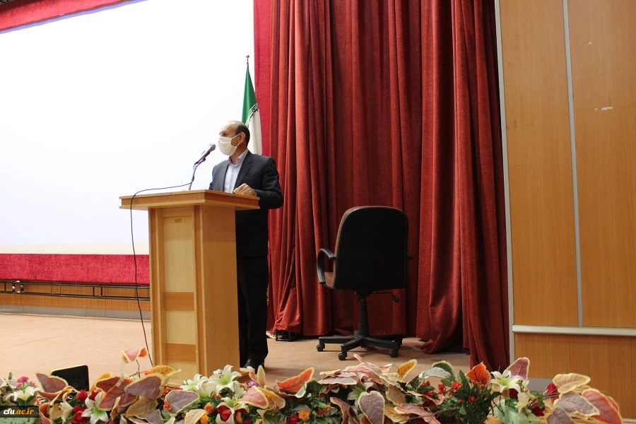 آیین استقبال ازنو دانشجو معلمان دانشگاه فرهنگیان لرستان برگزار شد 3