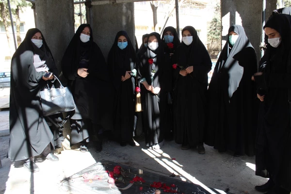 آیین استقبال ازنو دانشجو معلمان دانشگاه فرهنگیان لرستان برگزار شد 8