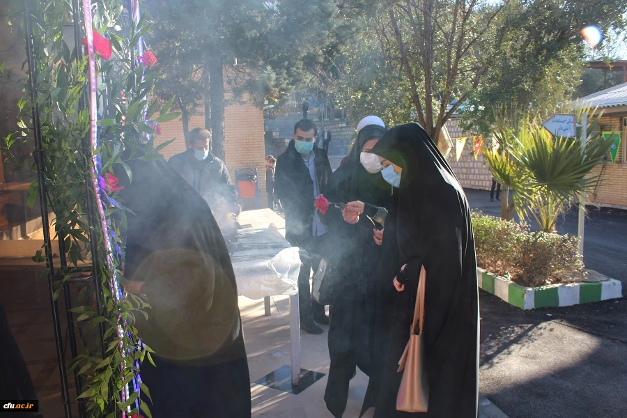 آیین استقبال ازنو دانشجو معلمان دانشگاه فرهنگیان لرستان برگزار شد 9