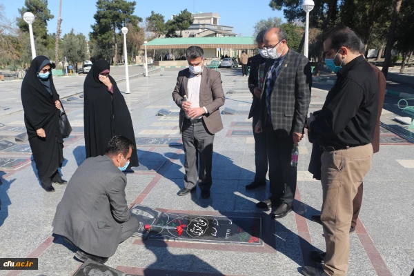 مراسم تجدید میثاق با شهداء و عطرافشانی و غبارروبی گلزار شهدا شهرستان گرگان
 2