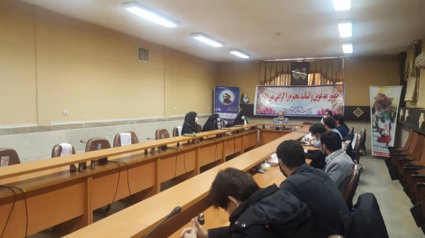 جلسه سرپرست مدیریت امور پردیس های استان تهران با دبیران شورای صنفی پردیس ها و مراکز برگزار شد. 5