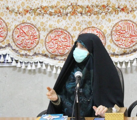 جایگاه زن در مبانی انقلاب اسلامی ایران، والا و رفیع است. 6