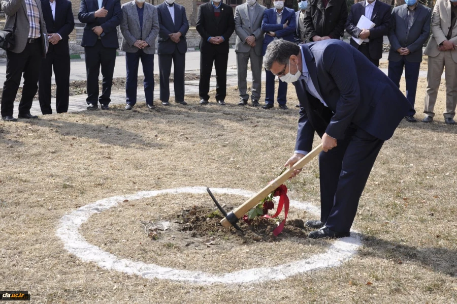 برگزاری آیین آغاز احداث ساختمان موزه و پژوهش سرای پردیس شهید بهشتی مشهد 8
