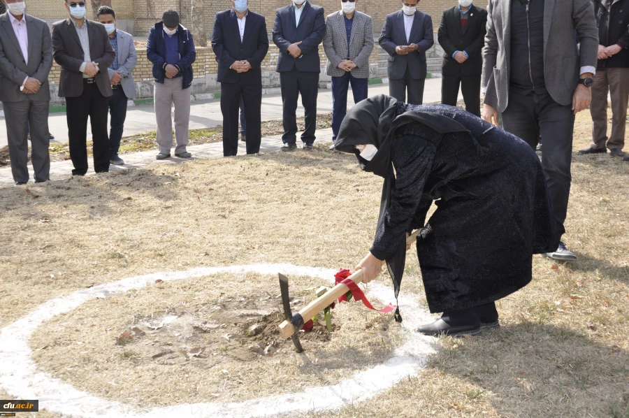 برگزاری آیین آغاز احداث ساختمان موزه و پژوهش سرای پردیس شهید بهشتی مشهد 9