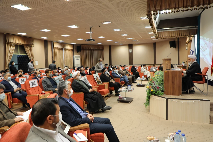 حجت الاسلام و المسلمین دکتر مصباحی مقدم 3