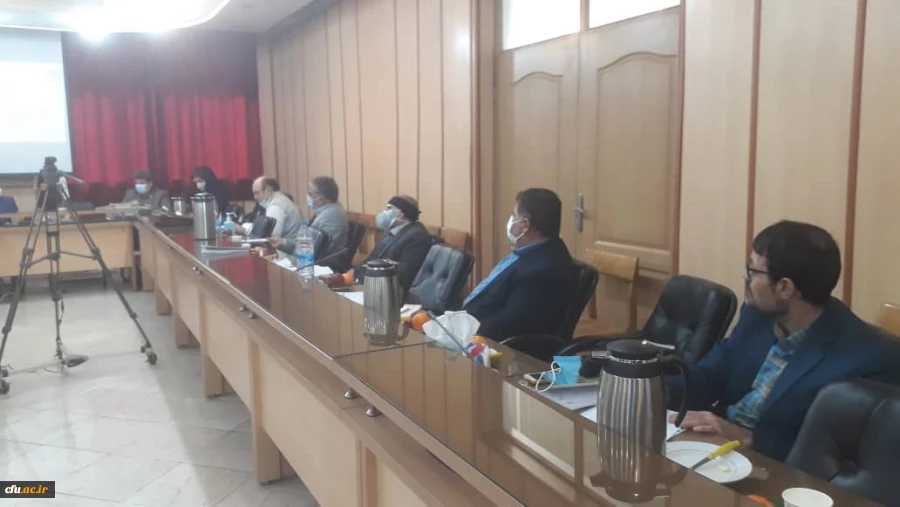 چهل و یکم جلسه شورای پژوهشی به میزبانی مدیریت امور پردیس های استان تهران در مرکز آموزش عالی  شهید شرافت برگزار شد. 4