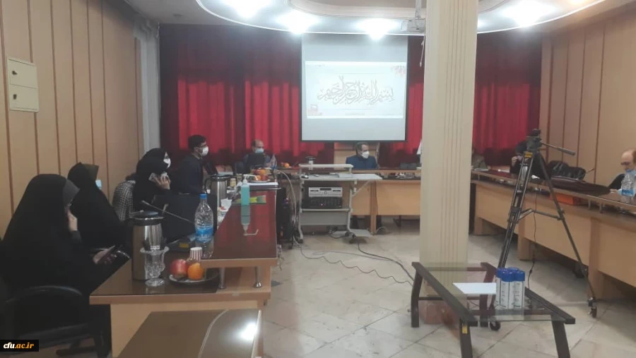 چهل و یکم جلسه شورای پژوهشی به میزبانی مدیریت امور پردیس های استان تهران در مرکز آموزش عالی  شهید شرافت برگزار شد. 5