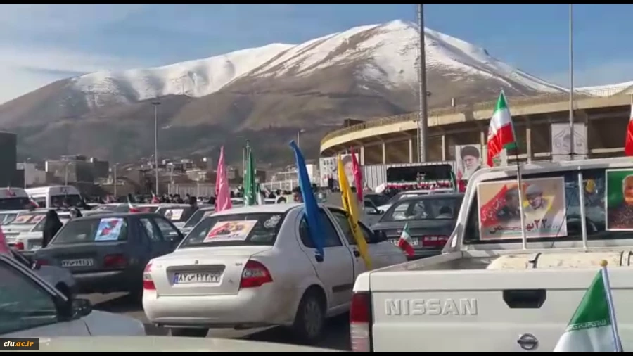 حضور پرشور دانشگاه فرهنگیان کردستان در راهپیمایی خودرویی یوا... ۲۲ بهمن 1399
 11