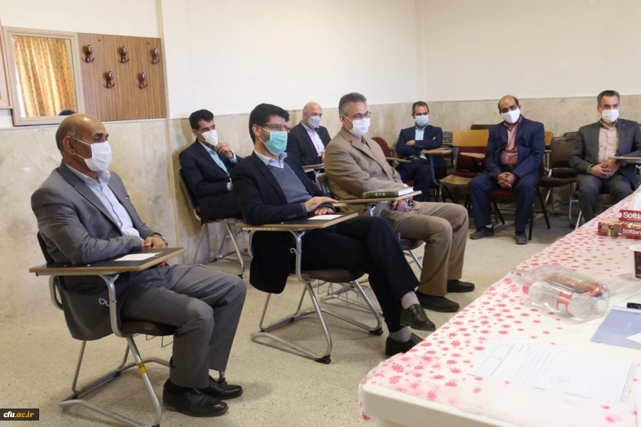 بازدید نماینده وزارت آموزش و پرورش از فرآیند مصاحبه پذیرفته شدگان آزمون استخدامی سال 1399 در پردیس های دانشگاه فرهنگیان یزد
 8