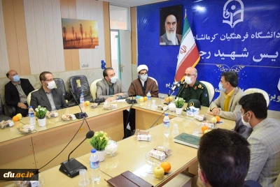 برگزاری نشست جبهه مقاومت وتبیین مکتب شهید سلیمانی دردانشگاه فرهنگیان کرمانشاه با حضور سردار عظیمی