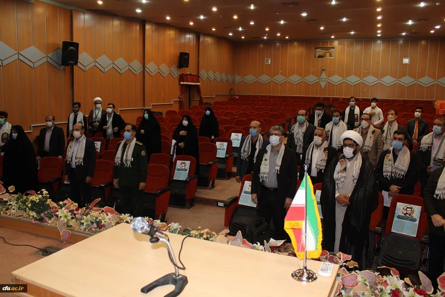 یادواره شهید گمنام دانشگاه فرهنگیان لرستان در سومین سال تدفین این شهید در پردیس علامه طباطبایی برگزار شد. 3