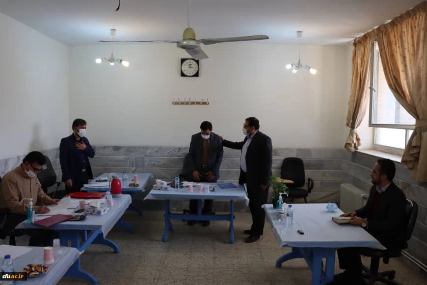 بازدید حسن محمدپور سرپرست مدیریت امور پردیس های استانی از مراحل مصاحبه و گزینش مهارت آموزان ماده28 استان قم 6