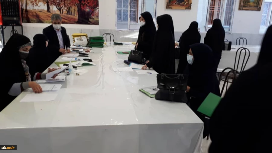 بازدید دکتر محمدی مدیر امورپردیس های استان کرمانشاه از روند مصاحبه پذیرفته شدگان آزمون استخدام پیمانی  4