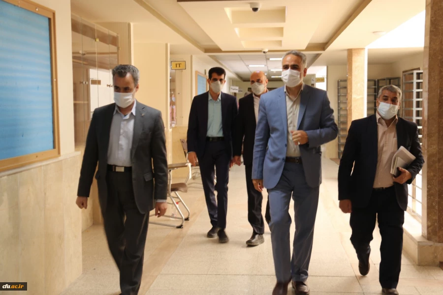 بازدید مدیر کل آموزش و پرورش استان یزد از روند مصاحبه پذیرفته شدگان آزمون استخدامی سال 99
 2