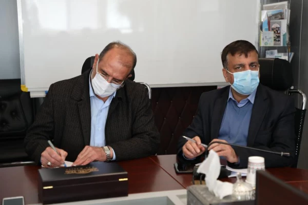 نشست  همکاران حراست با موضوع مسائل روز و سیاست های خارجی با حضور تحلیل گر سیاسی در حوزه خاورمیانه به شیوه مجازی کشوری برگزار شد.

 2