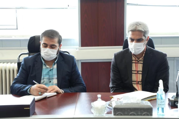 نشست  همکاران حراست با موضوع مسائل روز و سیاست های خارجی با حضور تحلیل گر سیاسی در حوزه خاورمیانه به شیوه مجازی کشوری برگزار شد.

 8