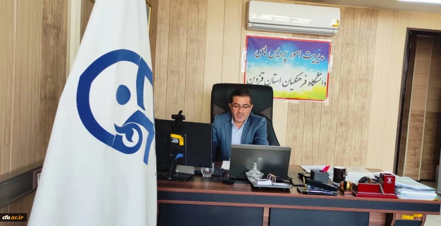 تربیت معلم فناور در دانشگاه فرهنگیان، مستلزم باز طراحی همه عناصر برنامه درسی است. 2